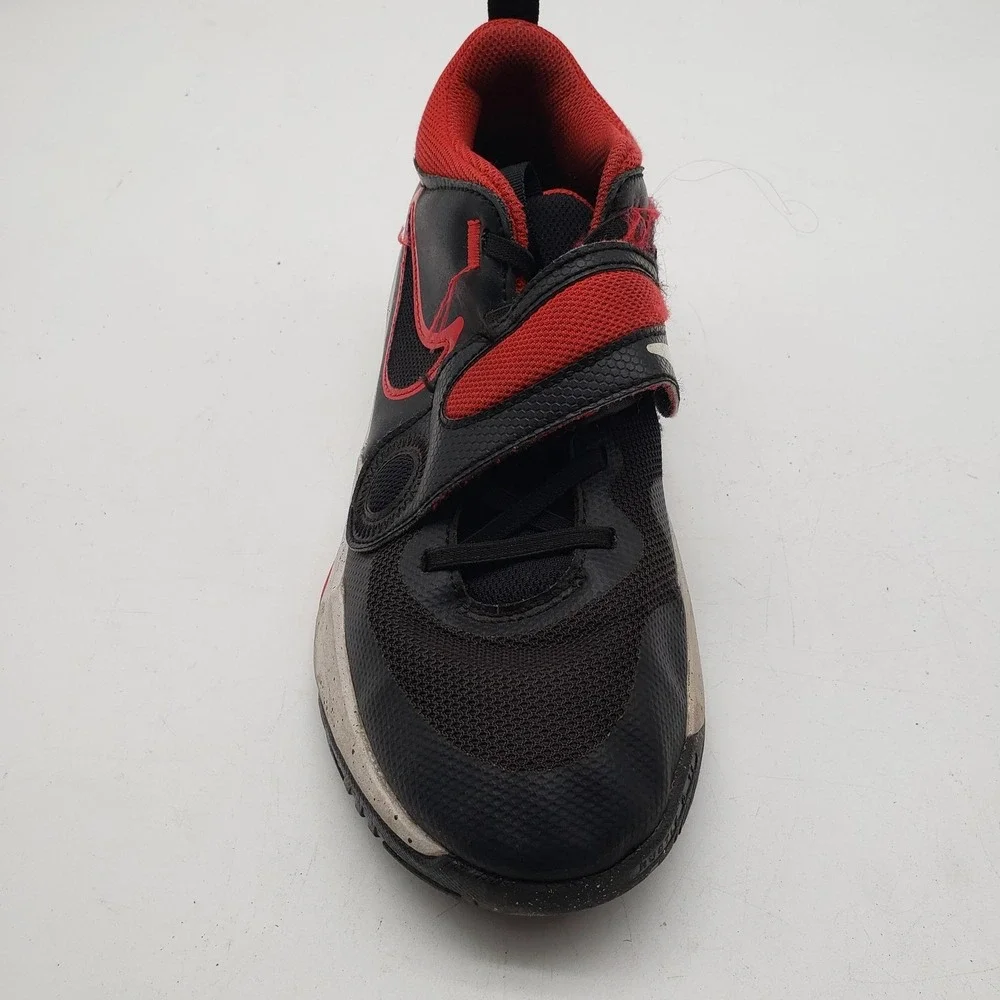 Nike Team Hustle D 11 Shoes Youth Size 6Y Black Red Basketball‎ Strap DV8996-003
